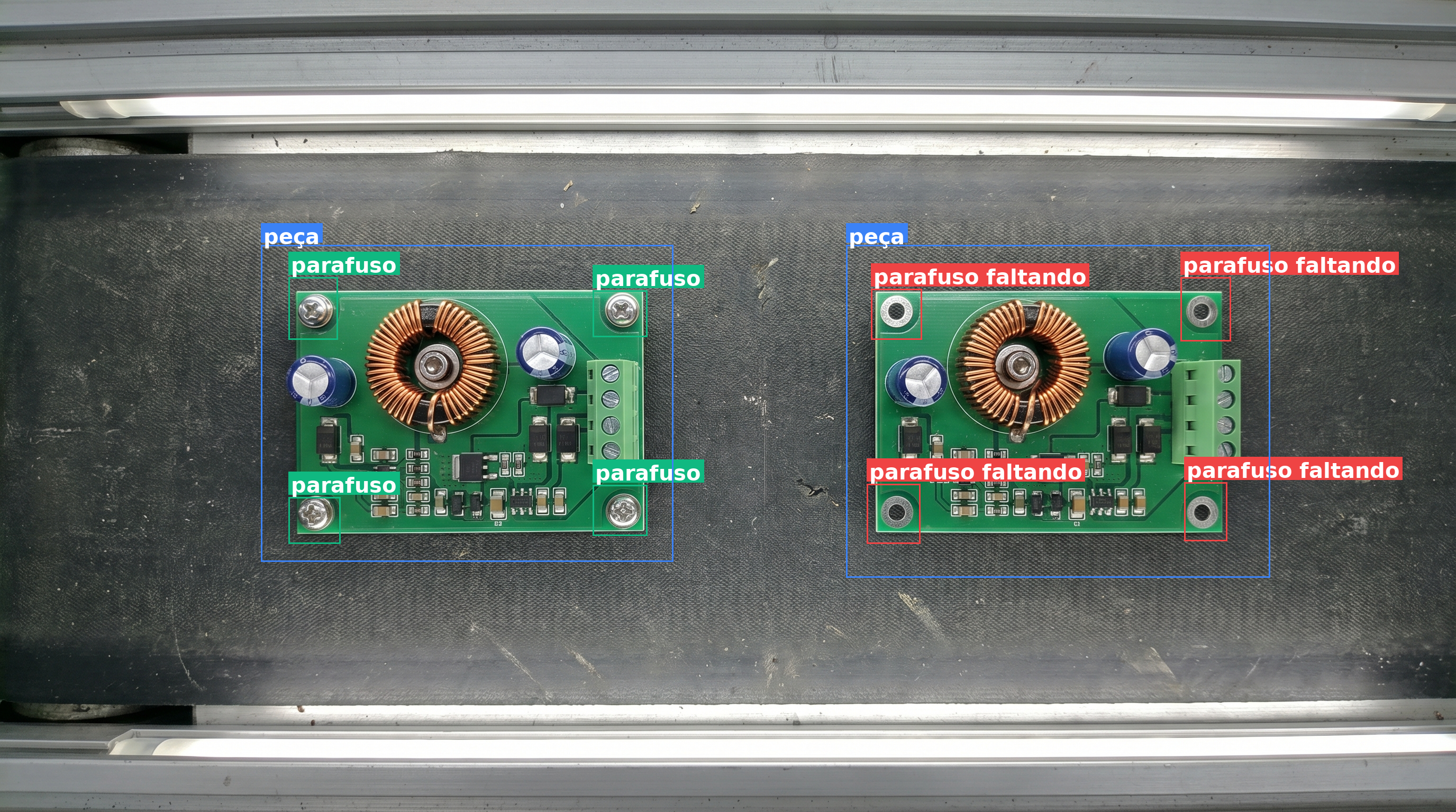 Detecção por IA comparando placa aprovada com parafusos detectados e placa reprovada com parafusos faltando